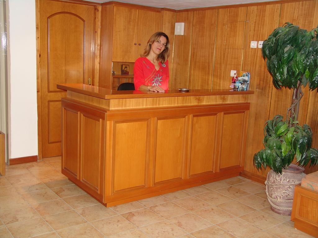 Kochili Apartments Néos Pírgos Kültér fotó